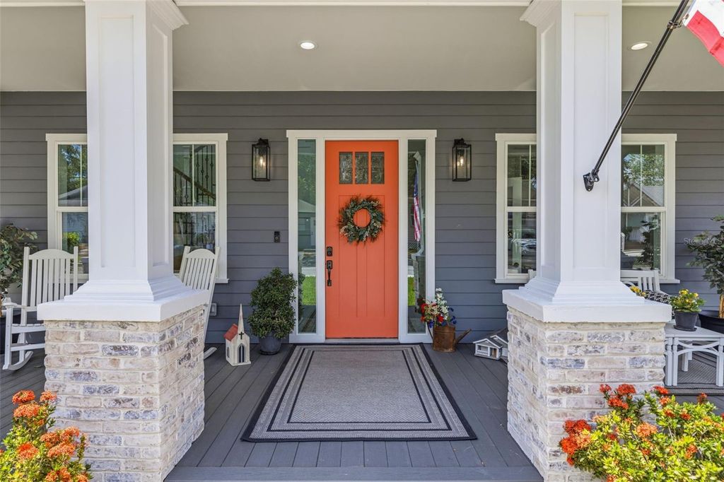 Image 5 of property listing at 306 E EMMA STREET, Tampa, FL 33603