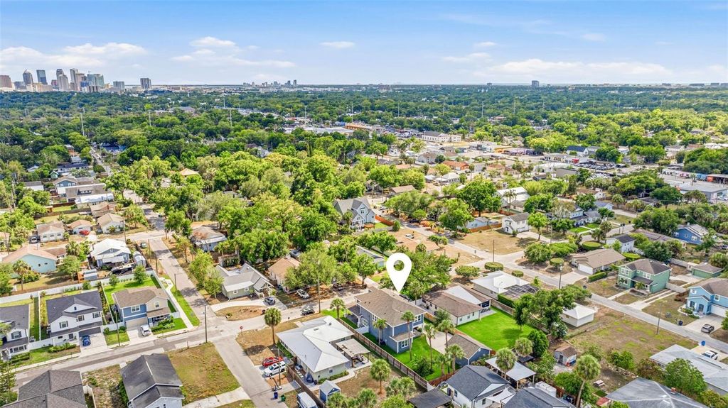 Image 57 of property listing at 306 E EMMA STREET, Tampa, FL 33603