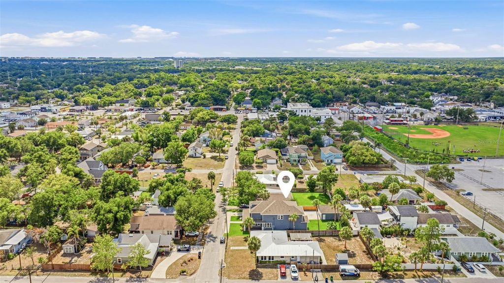 Image 58 of property listing at 306 E EMMA STREET, Tampa, FL 33603