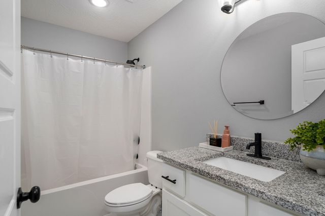 4309 Hidden Oak Court, Springfield, MO 65802