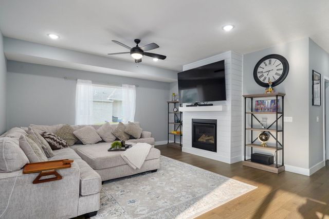 4309 Hidden Oak Court, Springfield, MO 65802