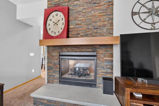 500 Pleasant Valley Parkway, Waunakee, WI 53597