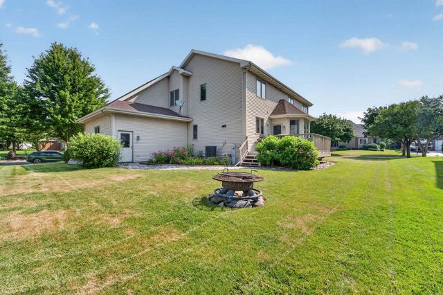 500 Pleasant Valley Parkway, Waunakee, WI 53597