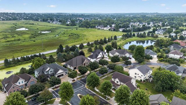 500 Pleasant Valley Parkway, Waunakee, WI 53597