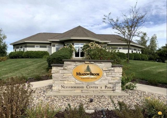 500 Pleasant Valley Parkway, Waunakee, WI 53597