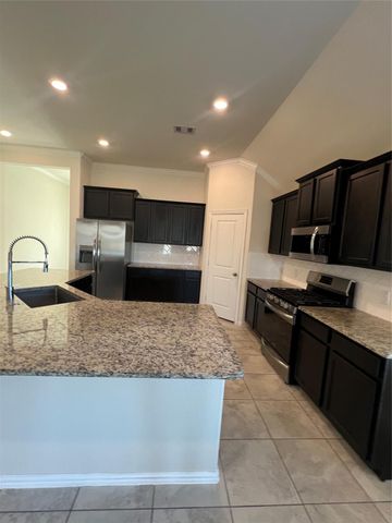 4933 Spring Terrace Lane, Rosharon, TX 77583