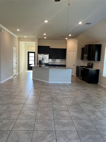 4933 Spring Terrace Lane, Rosharon, TX 77583