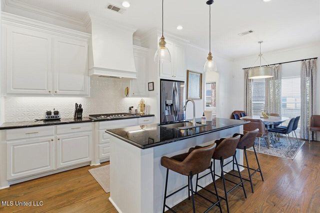 115 Sweetbriar Court, Canton, MS 39046