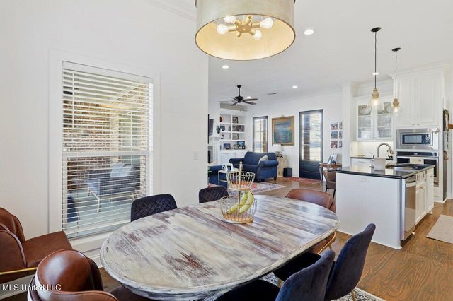 115 Sweetbriar Court, Canton, MS 39046