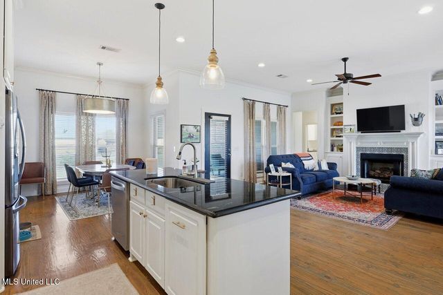 115 Sweetbriar Court, Canton, MS 39046