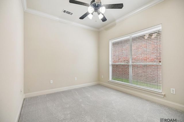 5310 Courtyard Dr, Gonzales, LA 70737