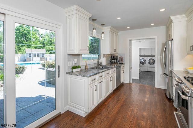 22 Cleveland Cir, Montgomery Twp., NJ 08558