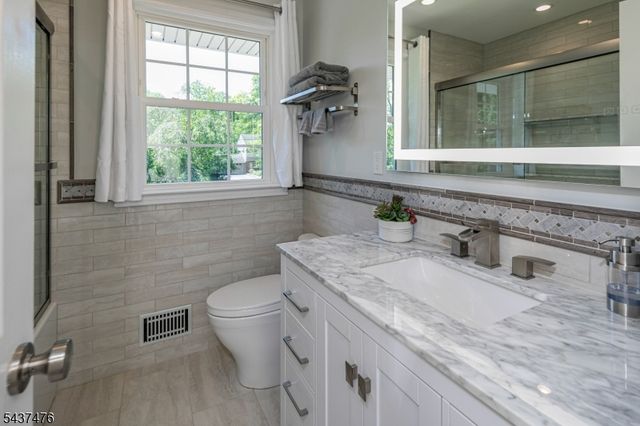22 Cleveland Cir, Montgomery Twp., NJ 08558