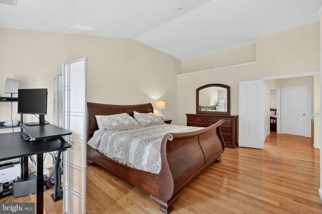 8010 READINGTON CT, Springfield, VA 22152