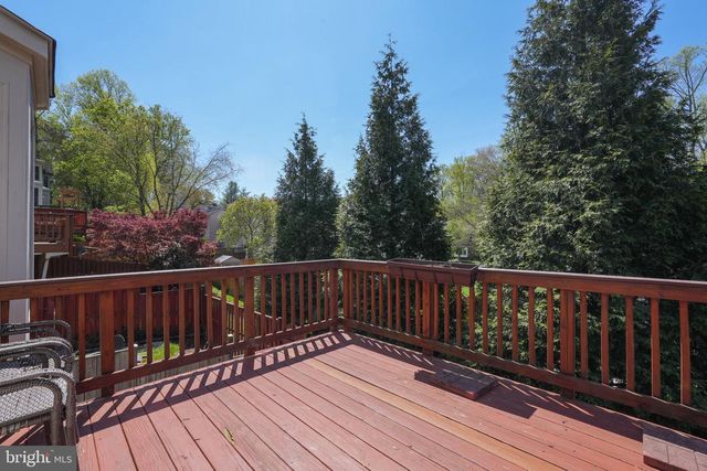 8010 READINGTON CT, Springfield, VA 22152