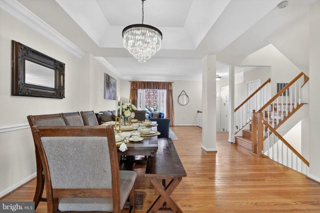 8010 READINGTON CT, Springfield, VA 22152