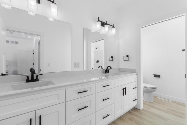 5614 Glorious Drive, Madison, WI 53718