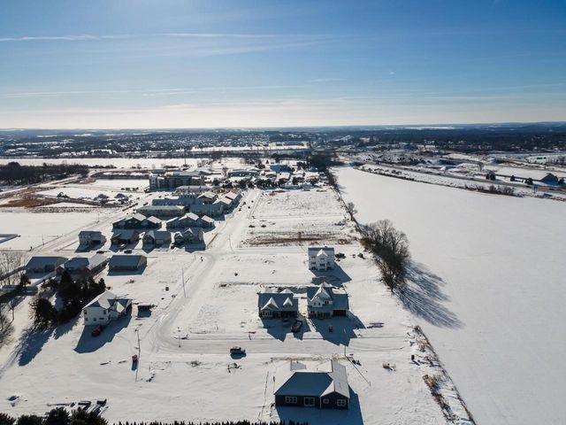 5614 Glorious Drive, Madison, WI 53718