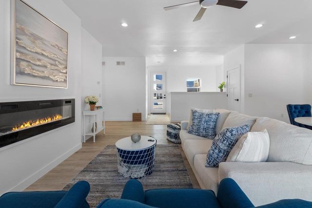 5614 Glorious Drive, Madison, WI 53718