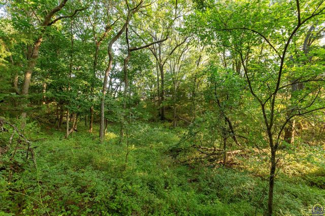 0000 154th Rd, Mayetta, KS 66509