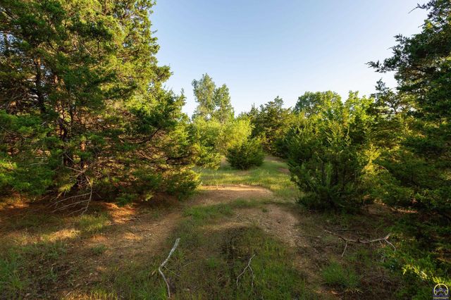 0000 154th Rd, Mayetta, KS 66509