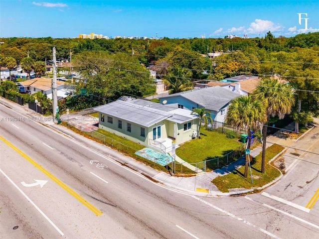 1195 NW 48th St, Miami, FL 33127