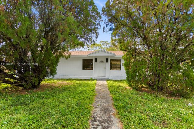 6200 Fletcher St, Hollywood, FL 33023