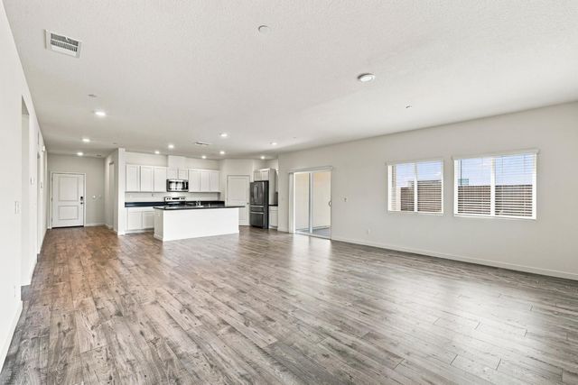 4760 Durum Way, Roseville, CA 95747