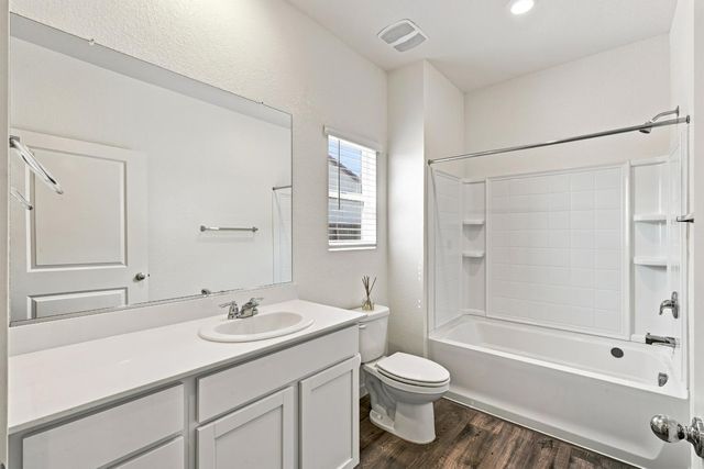 4760 Durum Way, Roseville, CA 95747