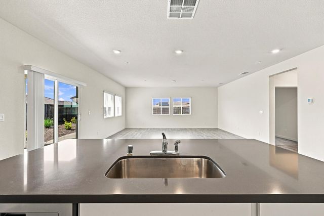 4760 Durum Way, Roseville, CA 95747