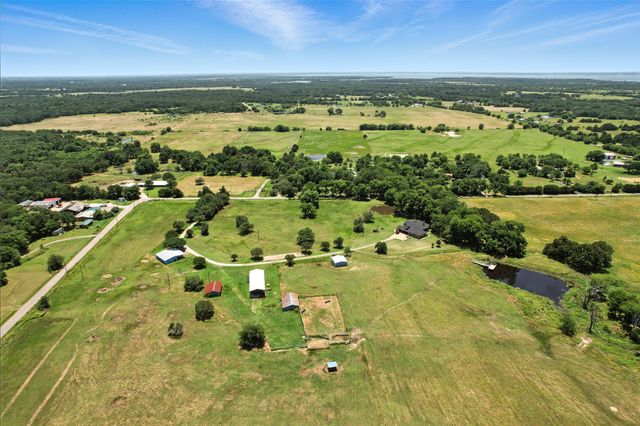 2134 Rs County Road 1402, Point, TX 75472