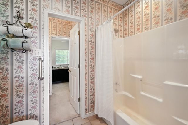 2134 Rs County Road 1402, Point, TX 75472