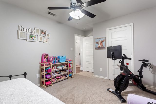 19890 Meadow West Lane, Flint, TX 75762