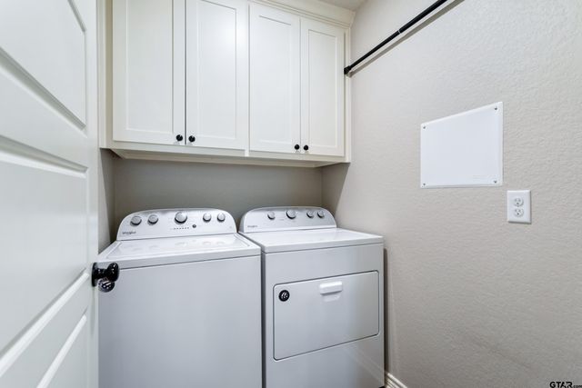 19890 Meadow West Lane, Flint, TX 75762