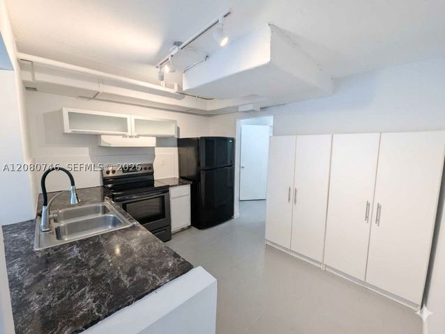 1311 SW 124th Ct 17-E, Miami, FL 33184