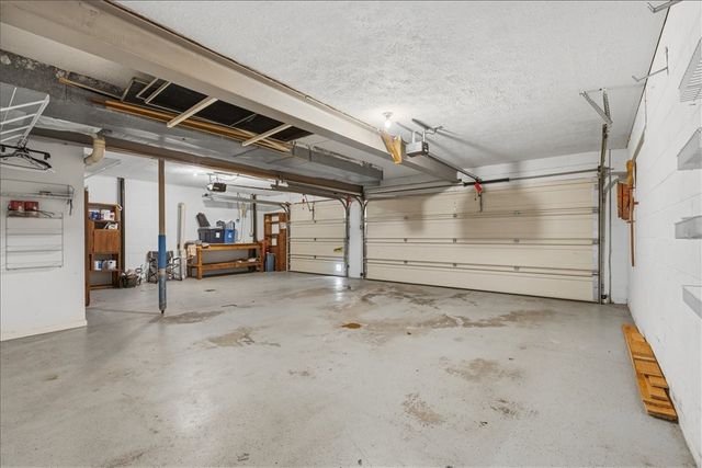 267 Seasons Dr, Marshall, PA 15090