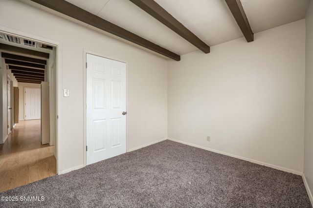 2356 E Idaho Avenue, Las Cruces, NM 88001