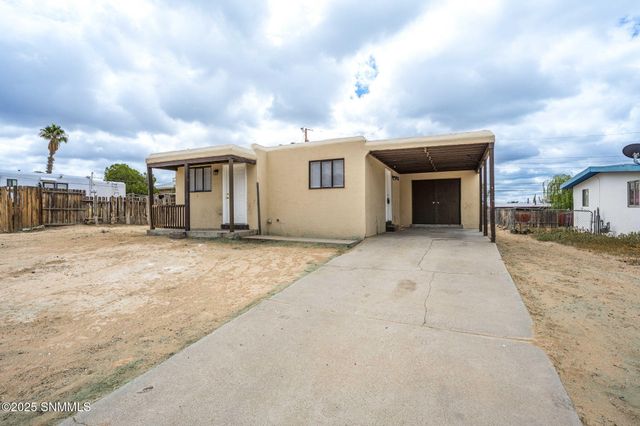 2356 E Idaho Avenue, Las Cruces, NM 88001