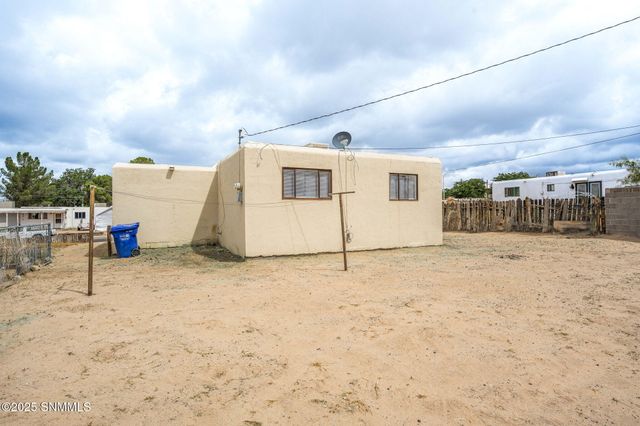 2356 E Idaho Avenue, Las Cruces, NM 88001
