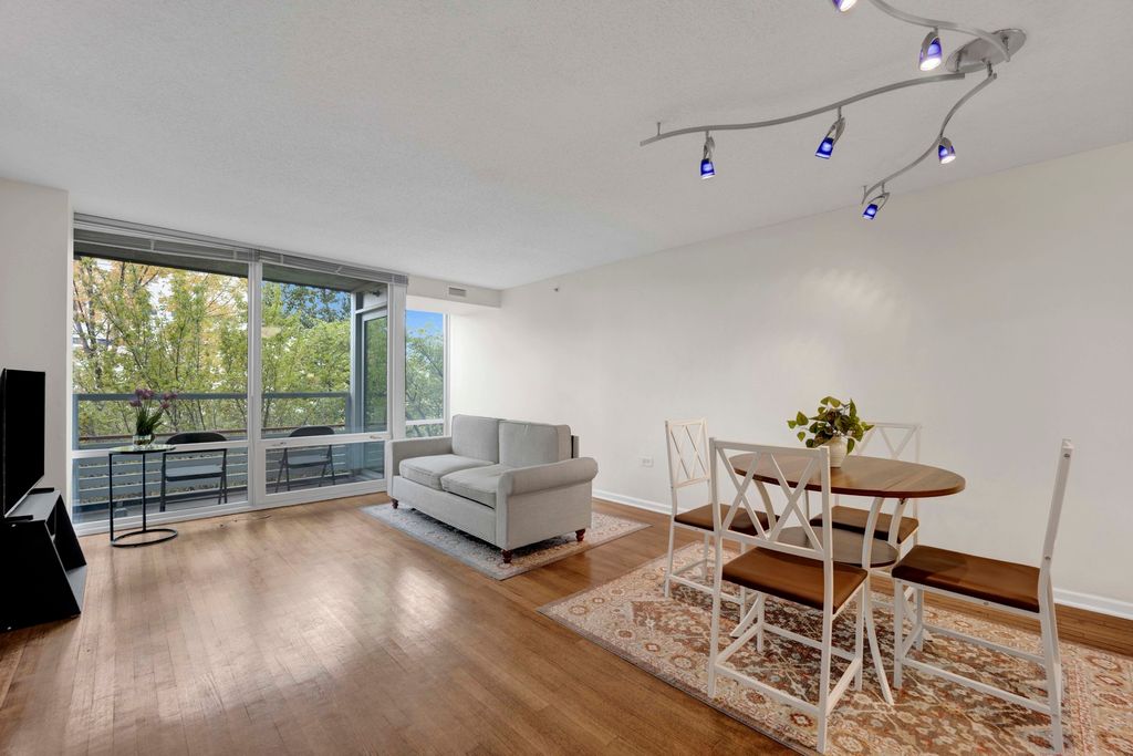 800 Elgin Road 620, Evanston, IL 60201 — photo 2