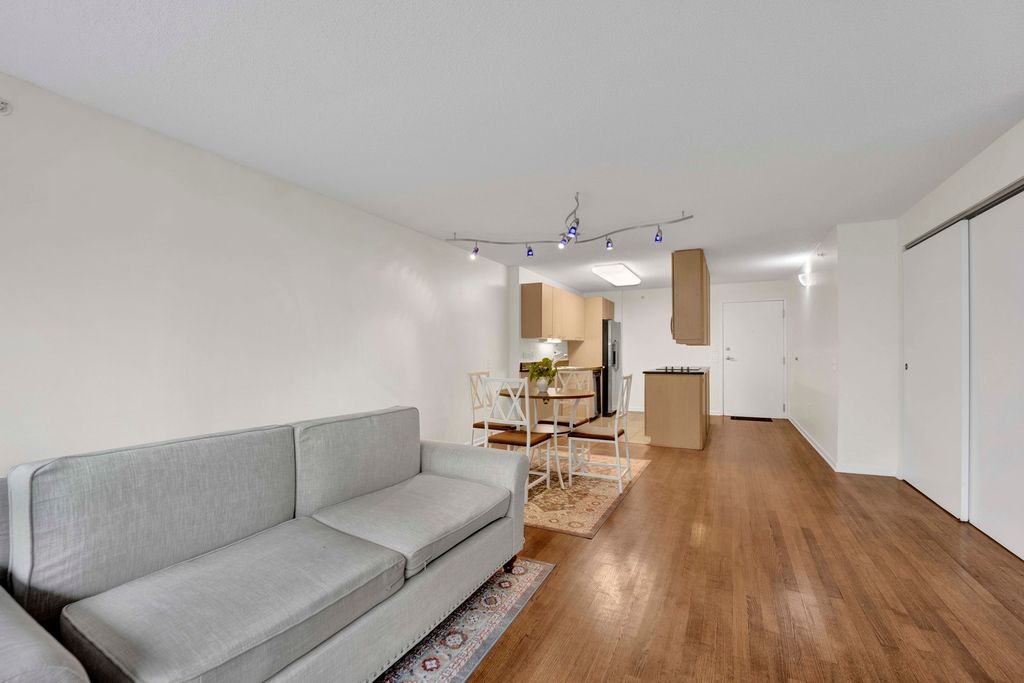 800 Elgin Road 620, Evanston, IL 60201 — photo 4
