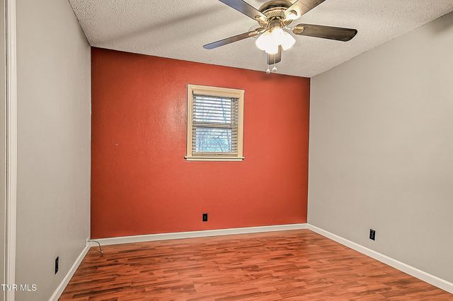 156 Reynolds Hills Drive, Rogersville, TN 37857