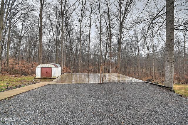 156 Reynolds Hills Drive, Rogersville, TN 37857