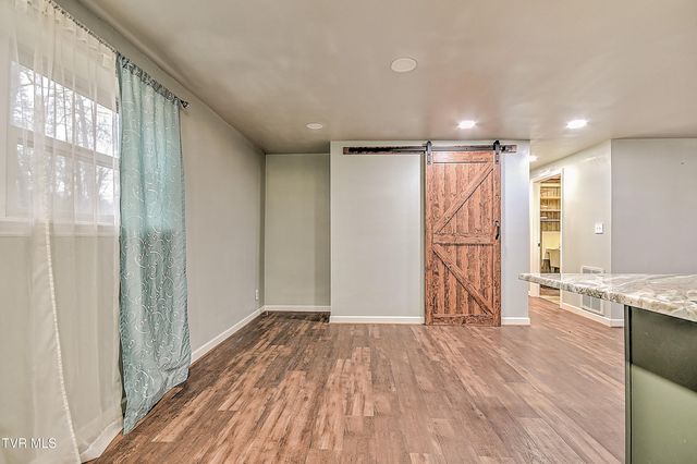 156 Reynolds Hills Drive, Rogersville, TN 37857