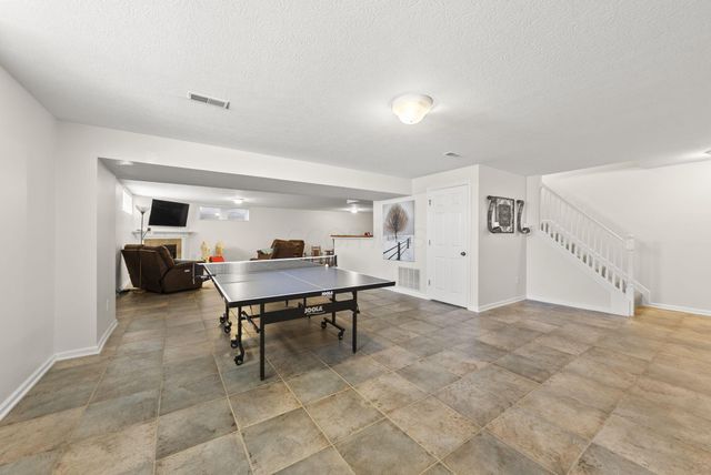 1160 Forsyth Lane, Galena, OH 43021