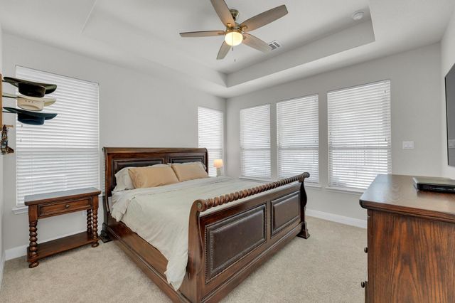 1050 Kenney Fort XING 4, Round Rock, TX 78665