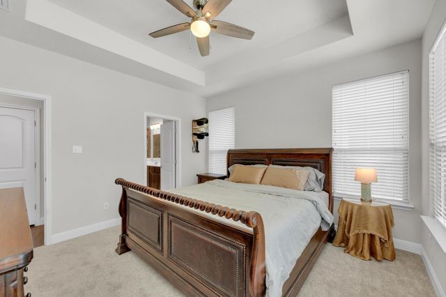 1050 Kenney Fort XING 4, Round Rock, TX 78665
