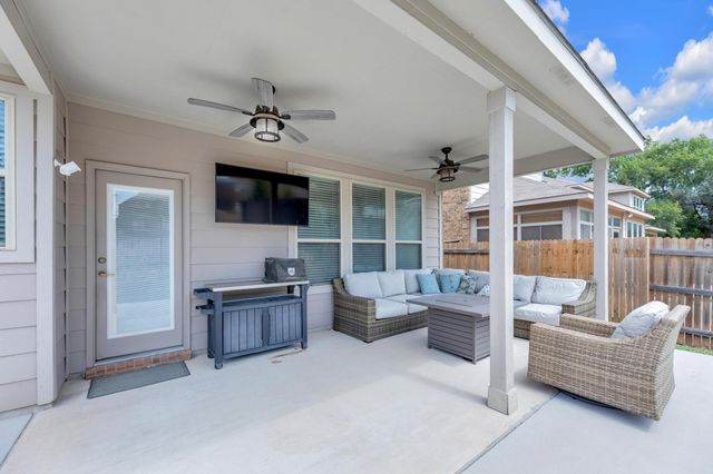 1050 Kenney Fort XING 4, Round Rock, TX 78665
