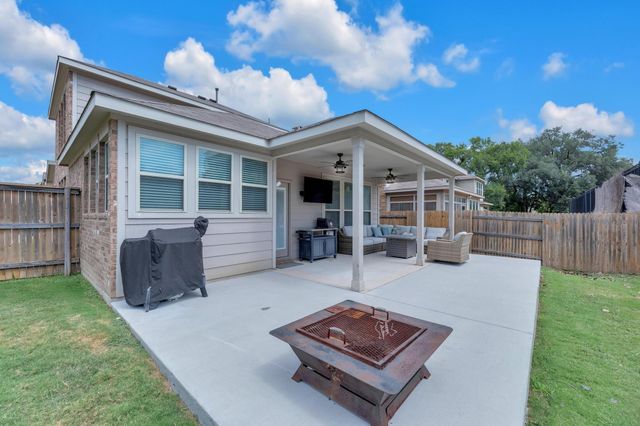 1050 Kenney Fort XING 4, Round Rock, TX 78665