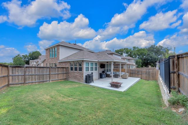 1050 Kenney Fort XING 4, Round Rock, TX 78665